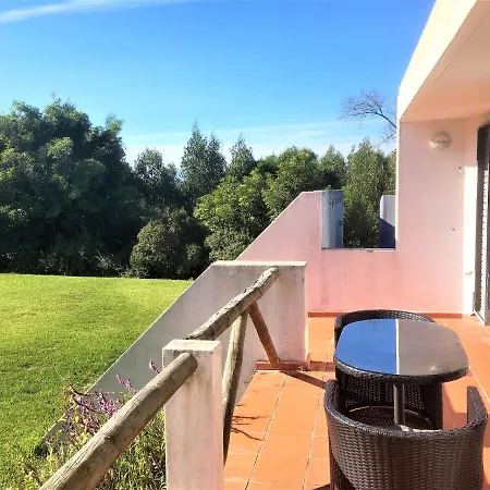 Casa de Férias Casa Dos Pintos, Golf E Natureza